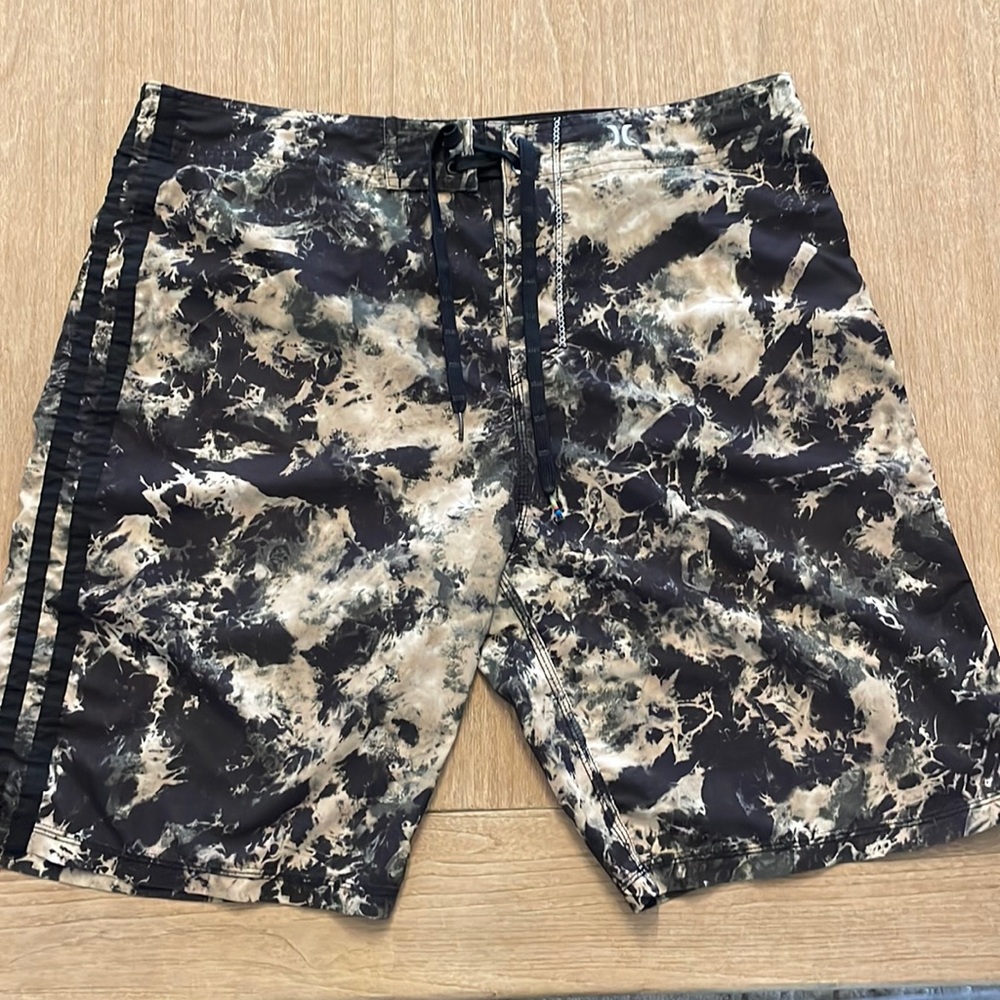 Hurley Phantom board short